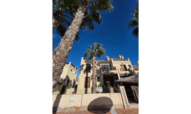 Resale - Apartment / flat -
Algorfa - La Finca Golf Resort