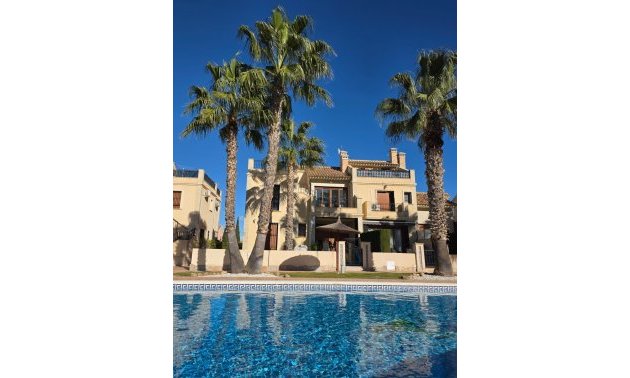 Resale - Apartment / flat -
Algorfa - La Finca Golf Resort