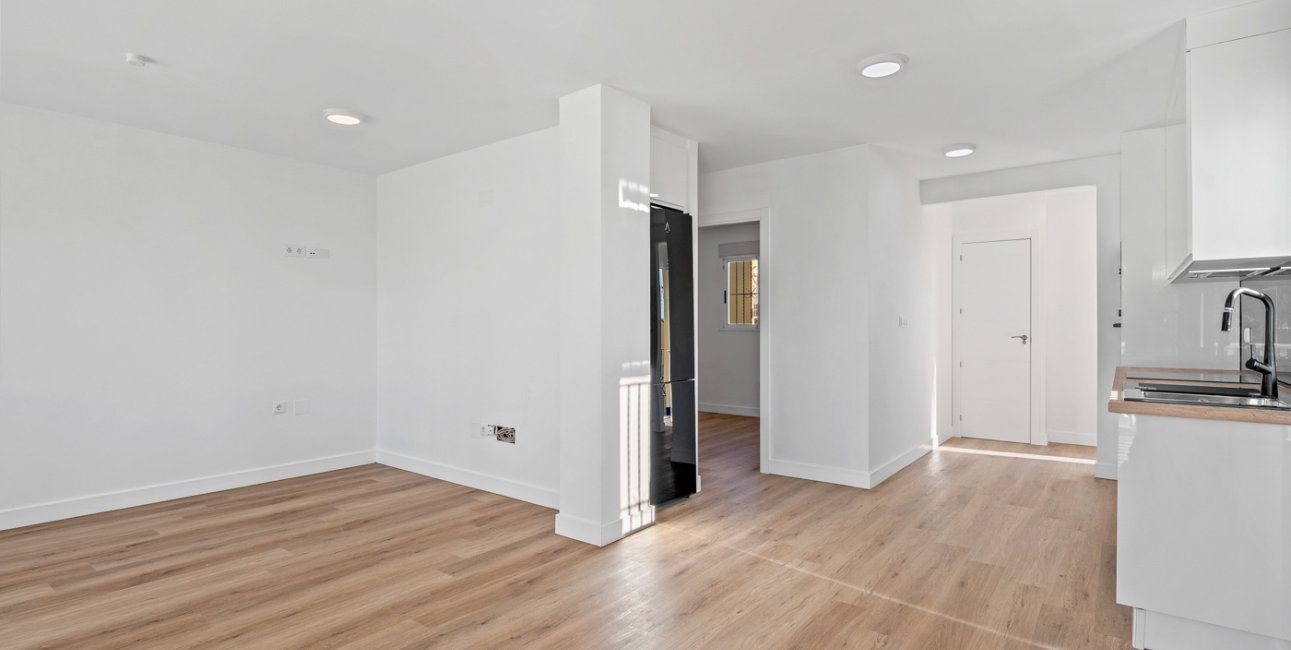 Resale - Townhouse -
Benimar - Benimar II