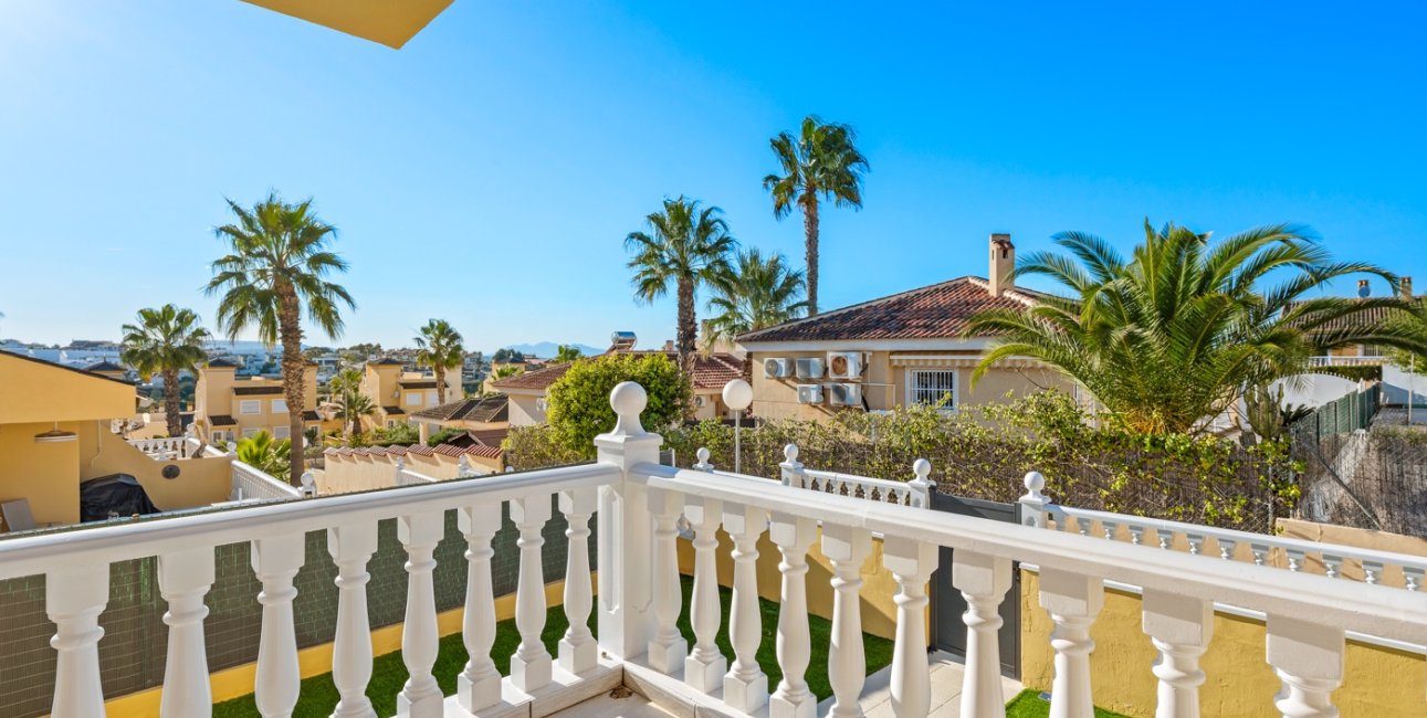 Resale - Townhouse -
Benimar - Benimar II