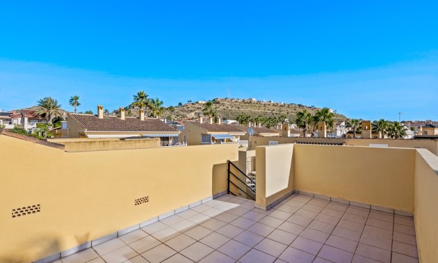 Resale - Townhouse -
Benimar - Benimar II
