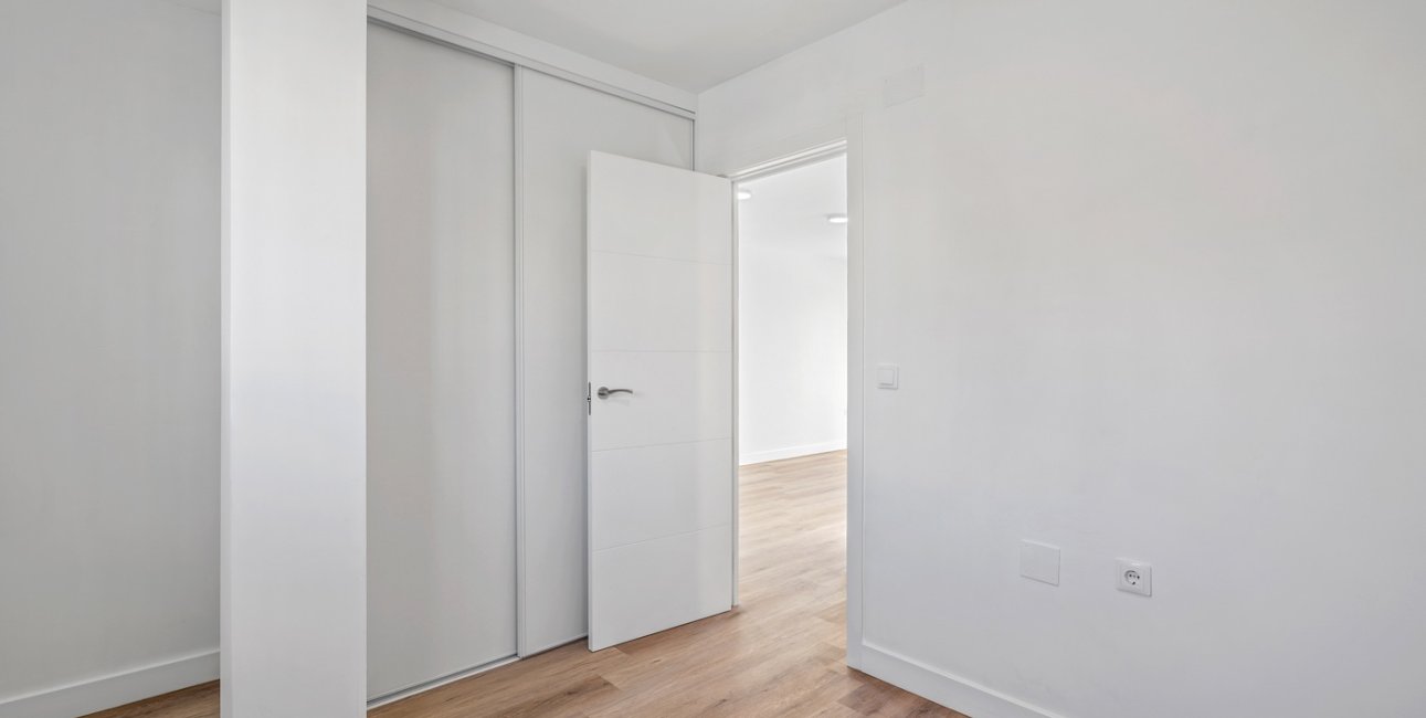 Resale - Townhouse -
Benimar - Benimar II