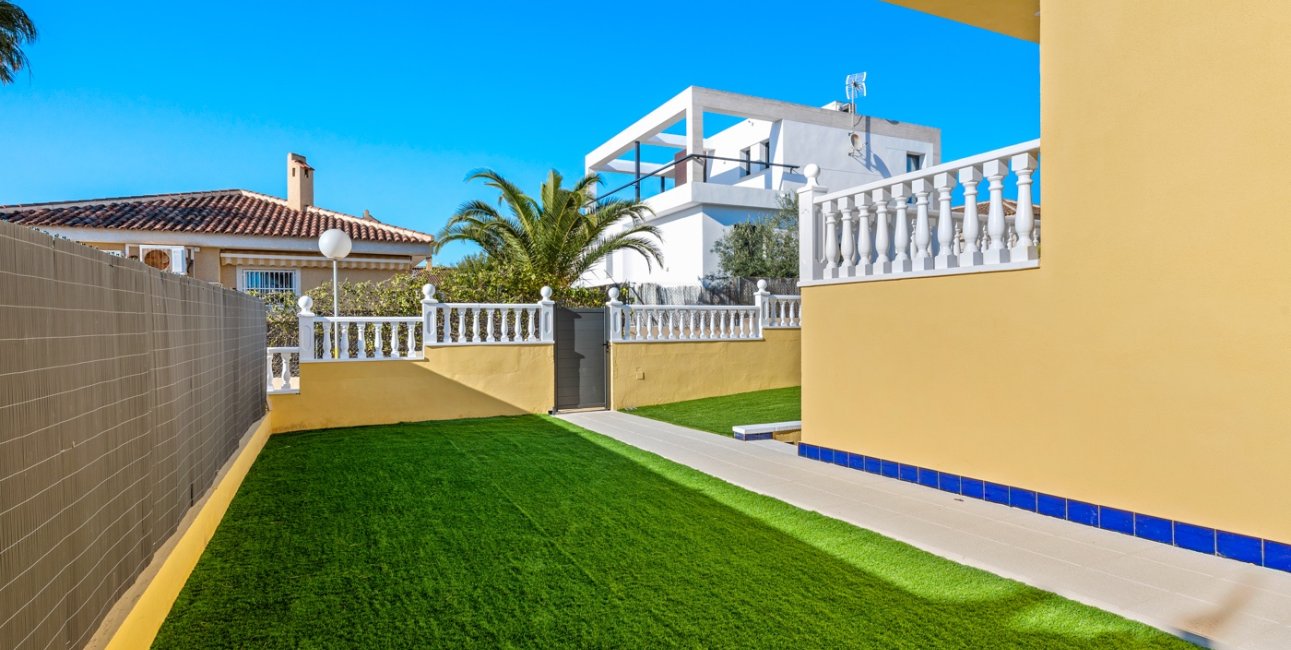 Resale - Townhouse -
Benimar - Benimar II