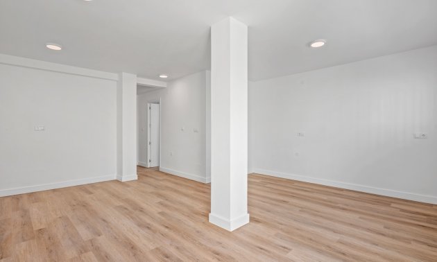 Resale - Townhouse -
Benimar - Benimar II