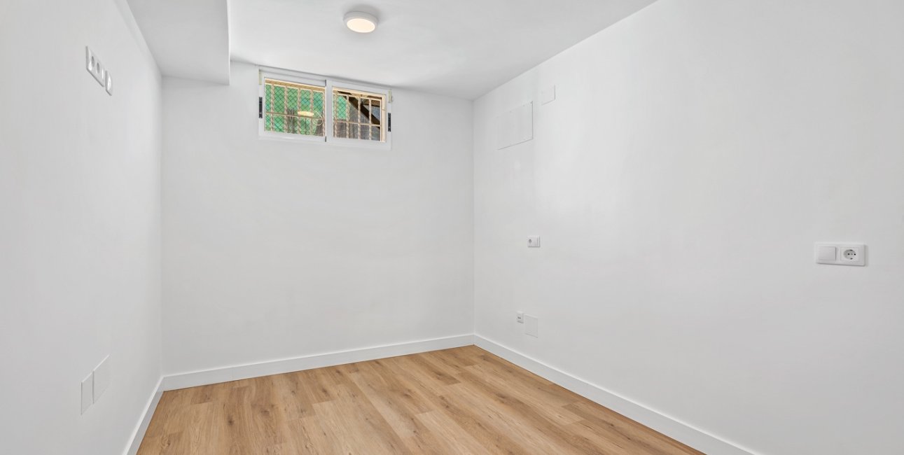 Resale - Townhouse -
Benimar - Benimar II