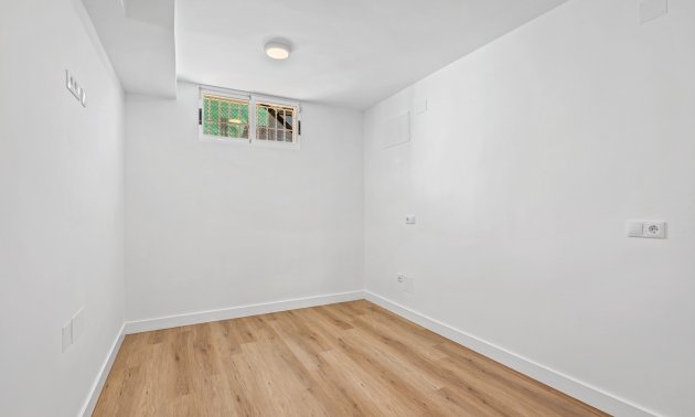 Resale - Townhouse -
Benimar - Benimar II