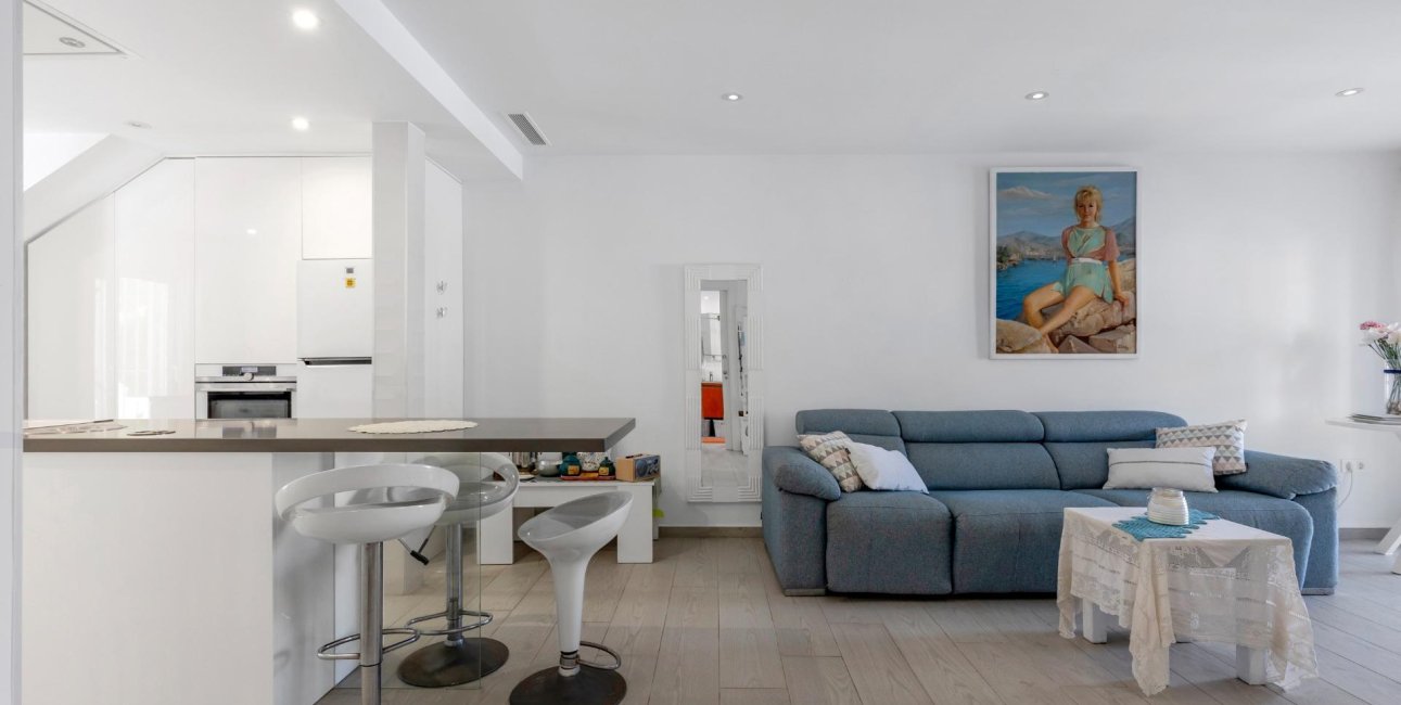 Resale - Bungalow -
Guardamar del Segura - Urbanizaciones