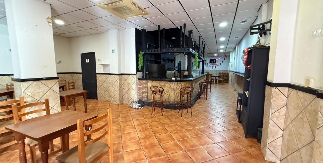 Resale - Commercial -
Torrevieja - Estacion de autobuses