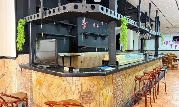 Resale - Commercial -
Torrevieja - Estacion de autobuses