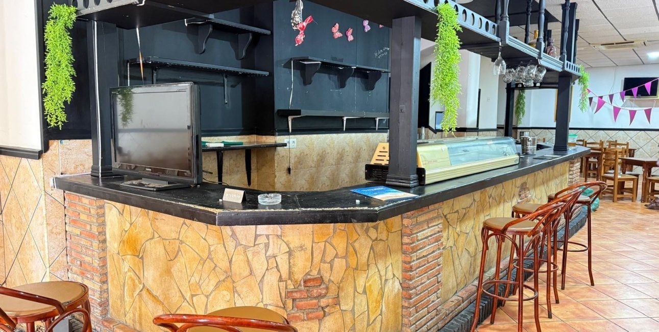 Resale - Commercial -
Torrevieja - Estacion de autobuses