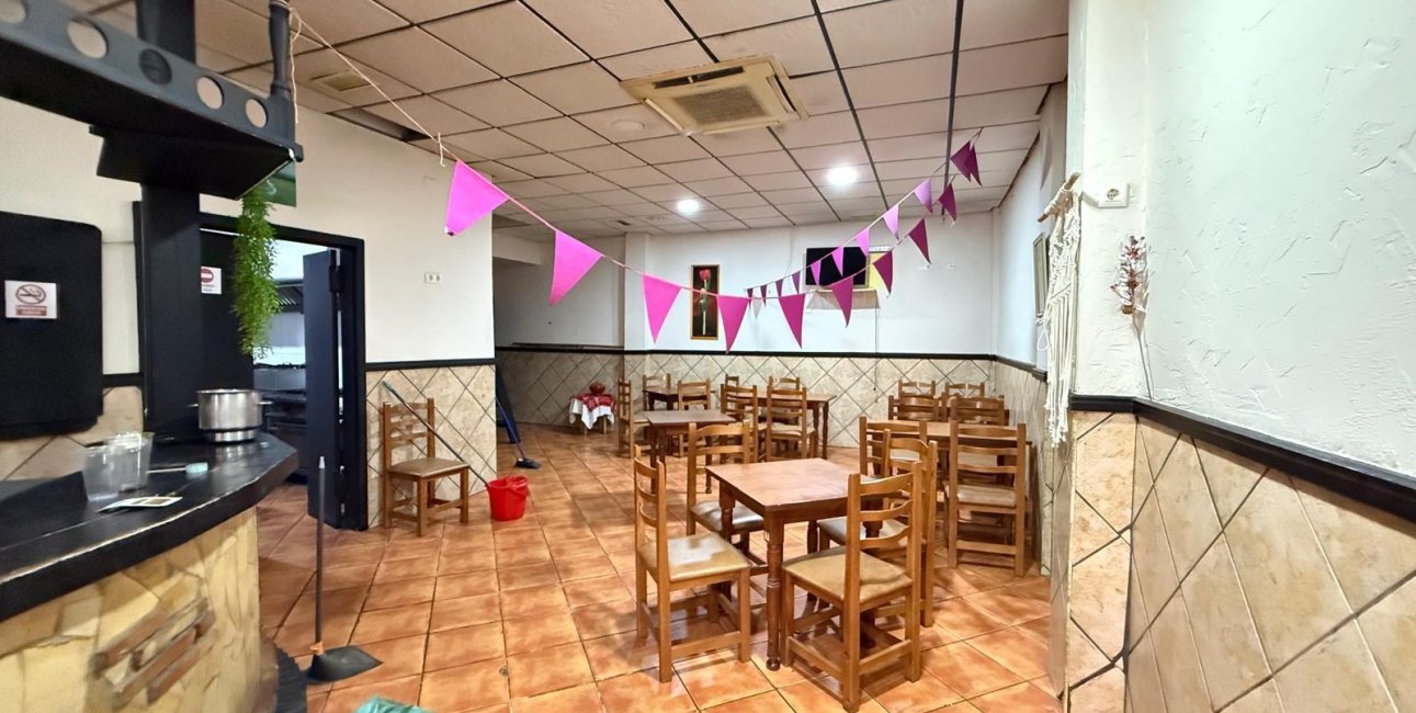 Resale - Commercial -
Torrevieja - Estacion de autobuses