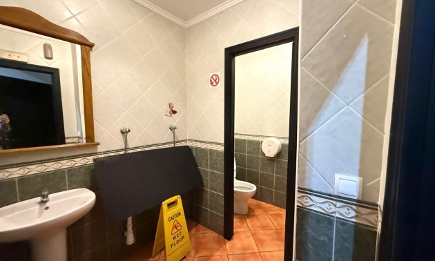 Resale - Commercial -
Torrevieja - Estacion de autobuses