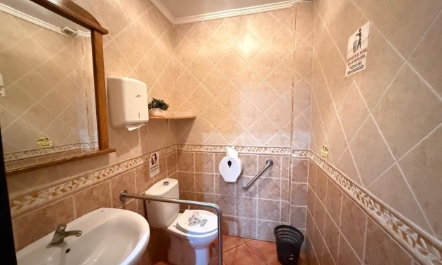 Resale - Commercial -
Torrevieja - Estacion de autobuses