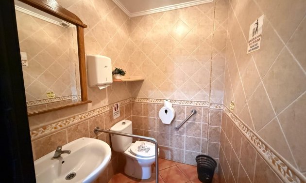 Resale - Commercial -
Torrevieja - Estacion de autobuses