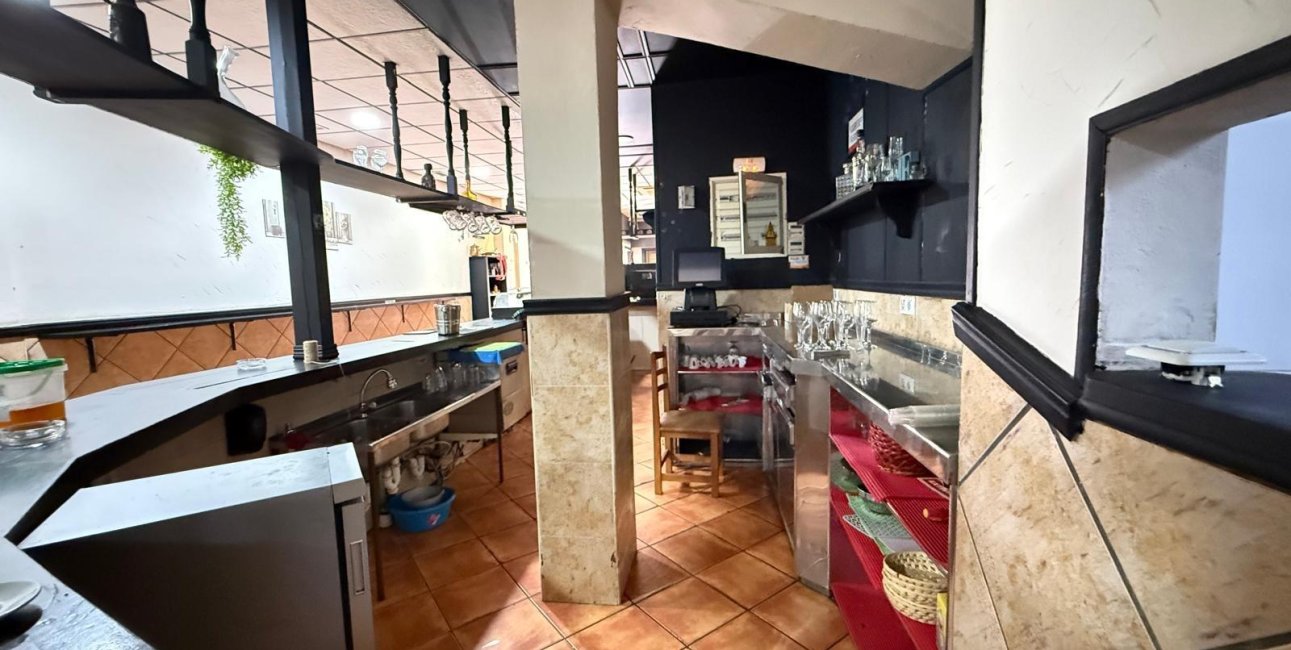 Resale - Commercial -
Torrevieja - Estacion de autobuses