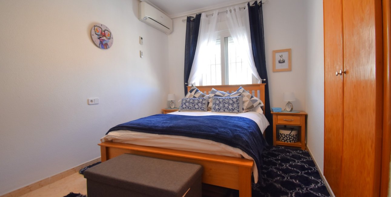 Resale - Townhouse -
Orihuela Costa - Playa Flamenca