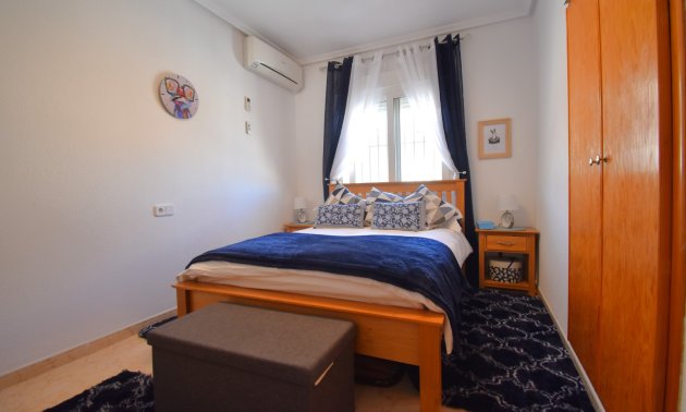 Resale - Townhouse -
Orihuela Costa - Playa Flamenca