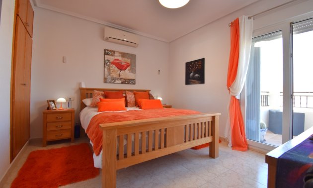 Resale - Townhouse -
Orihuela Costa - Playa Flamenca