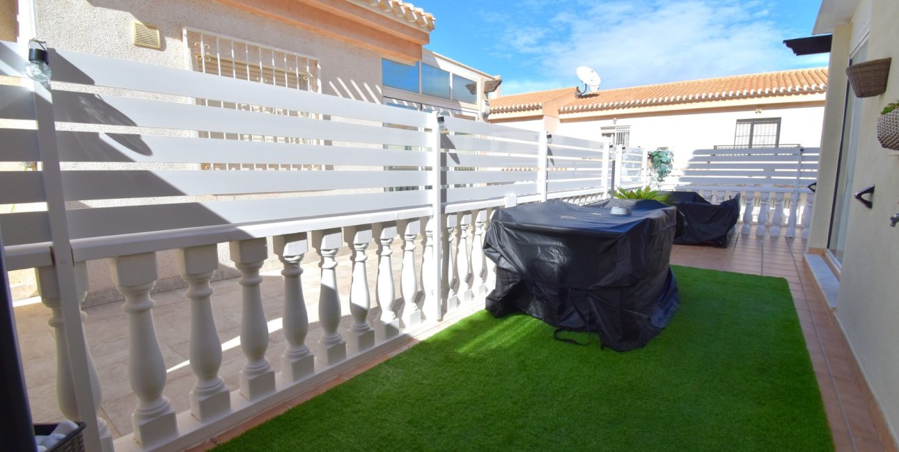 Resale - Townhouse -
Orihuela Costa - Playa Flamenca
