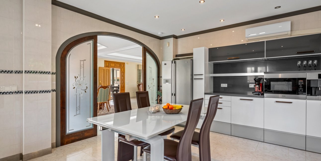 Resale - Villa -
Ciudad Quesada - Doña Pepa