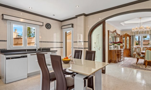 Resale - Villa -
Ciudad Quesada - Doña Pepa