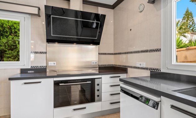 Resale - Villa -
Ciudad Quesada - Doña Pepa