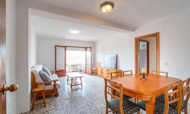 Resale - Apartment / flat -
Torrevieja - Playa de los Naufragos