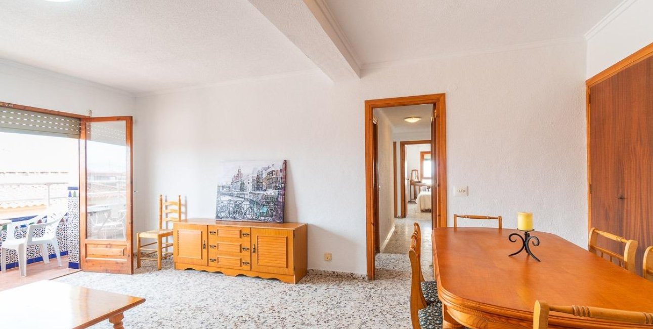 Resale - Apartment / flat -
Torrevieja - Playa de los Naufragos