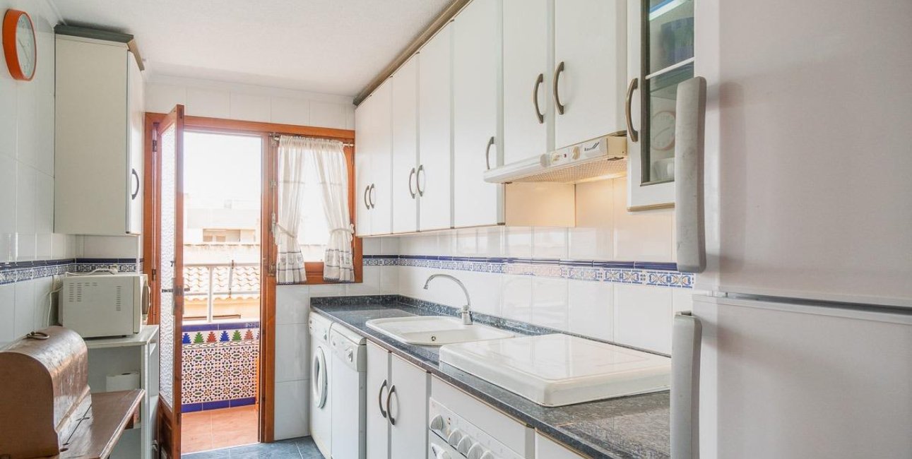 Resale - Apartment / flat -
Torrevieja - Playa de los Naufragos