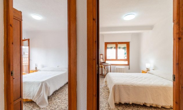 Resale - Apartment / flat -
Torrevieja - Playa de los Naufragos