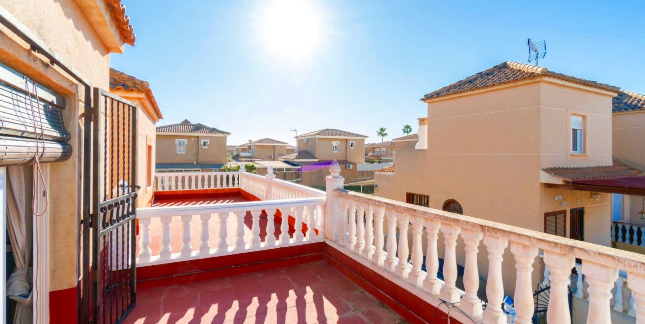 Resale - Townhouse -
Torrevieja - Los Balcones - Los Altos del Edén
