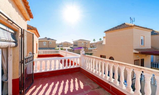 Resale - Townhouse -
Torrevieja - Los Balcones - Los Altos del Edén