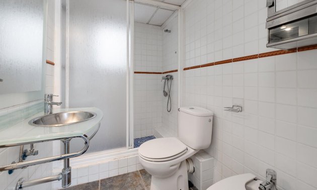 Resale - Apartment / flat -
Torrevieja - Centro