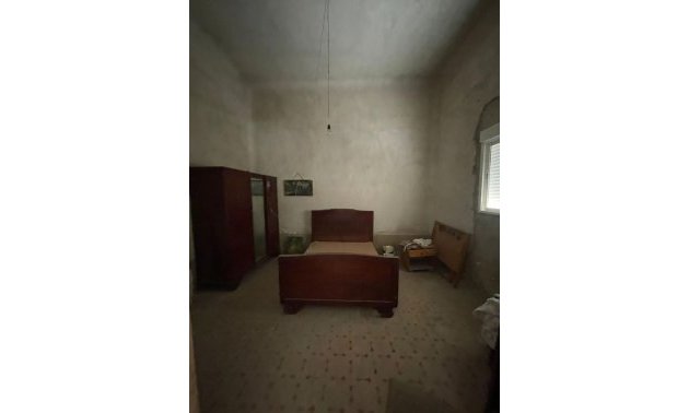 Resale - Townhouse -
Formentera del Segura - Casco urbano