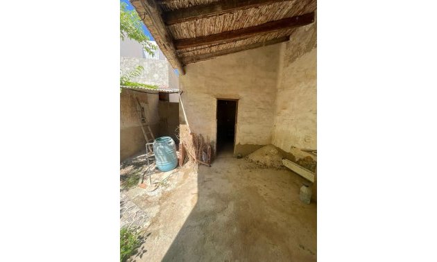 Resale - Townhouse -
Formentera del Segura - Casco urbano