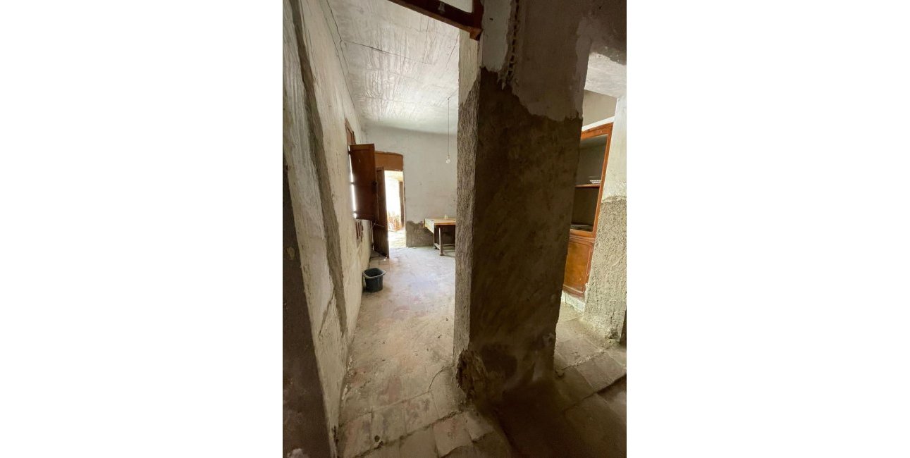 Resale - Townhouse -
Formentera del Segura - Casco urbano