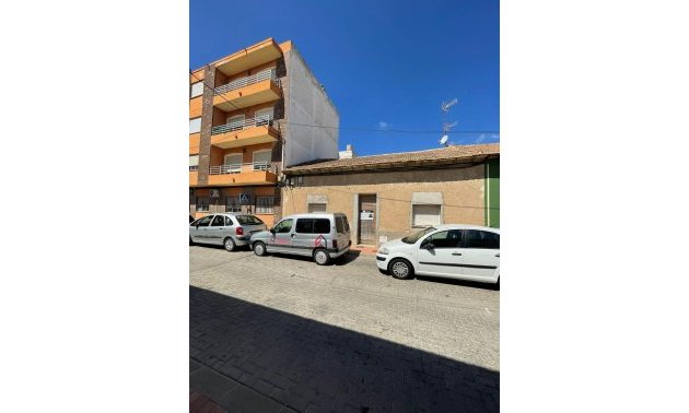 Resale - Townhouse -
Formentera del Segura - Casco urbano