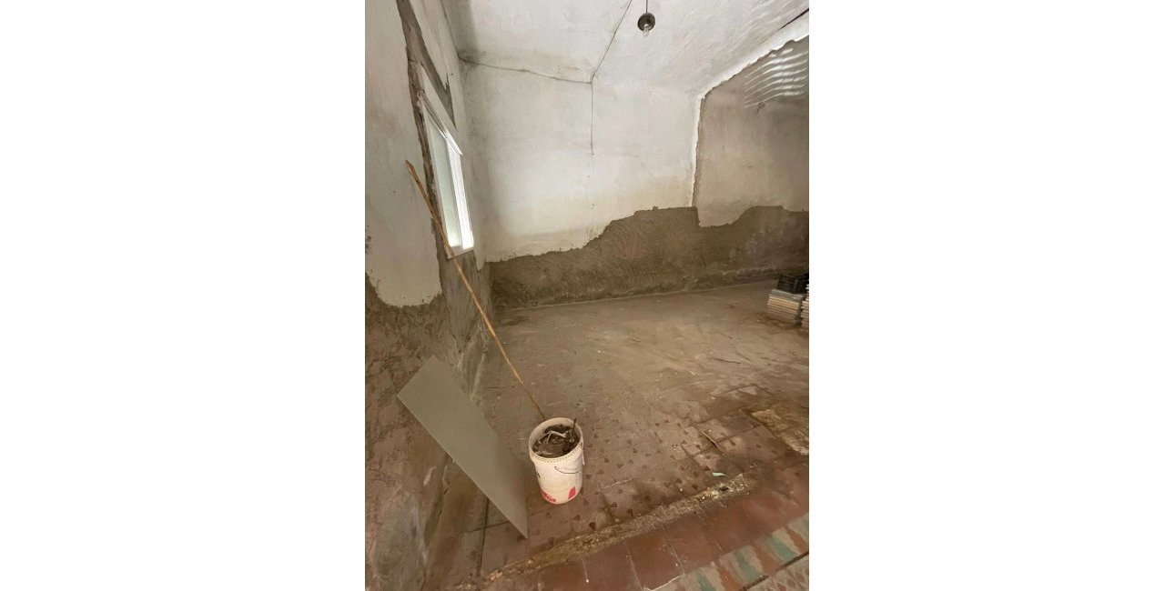 Resale - Townhouse -
Formentera del Segura - Casco urbano