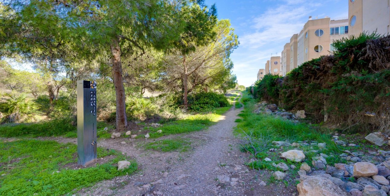 Resale - Apartment / flat -
Torrevieja - San Luis - Chaparal