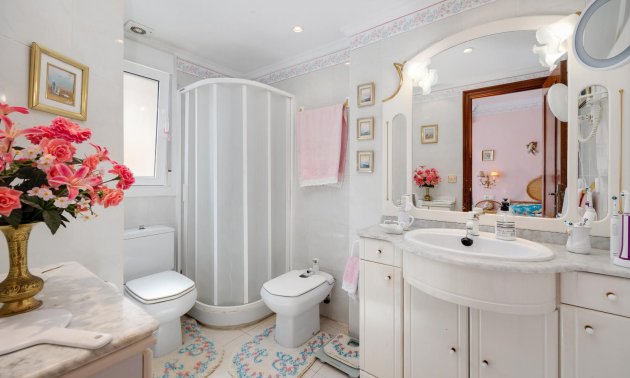 Resale - Apartment / flat -
Torrevieja - La Mata