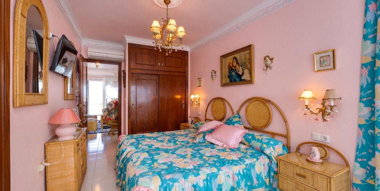 Resale - Apartment / flat -
Torrevieja - La Mata