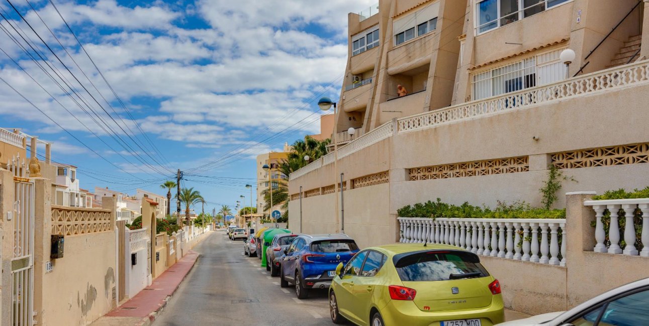 Resale - Apartment / flat -
Torrevieja - La Mata
