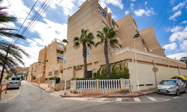 Resale - Apartment / flat -
Torrevieja - La Mata
