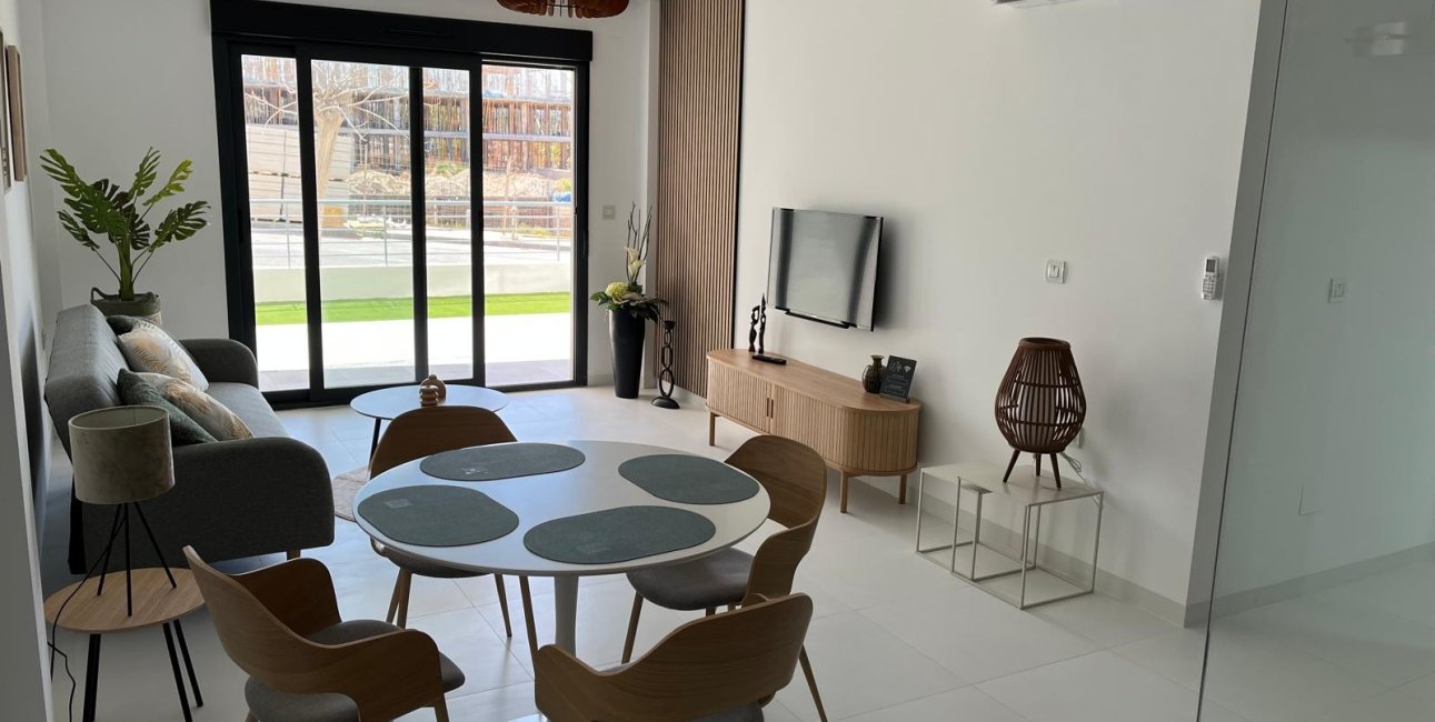 Resale - Apartment / flat -
San Miguel de Salinas - San Miguel - Town