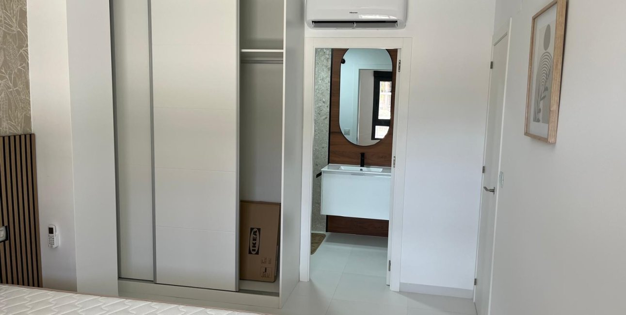 Resale - Apartment / flat -
San Miguel de Salinas - San Miguel - Town