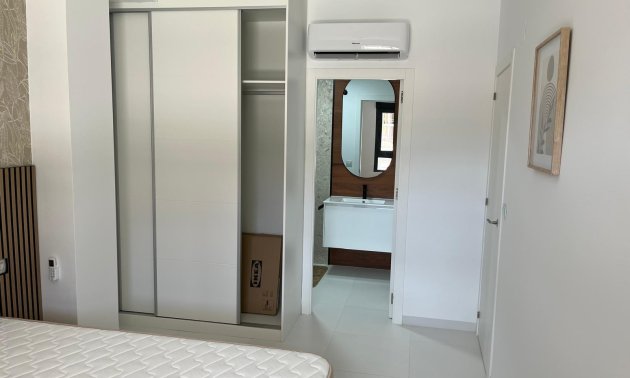 Resale - Apartment / flat -
San Miguel de Salinas - San Miguel - Town