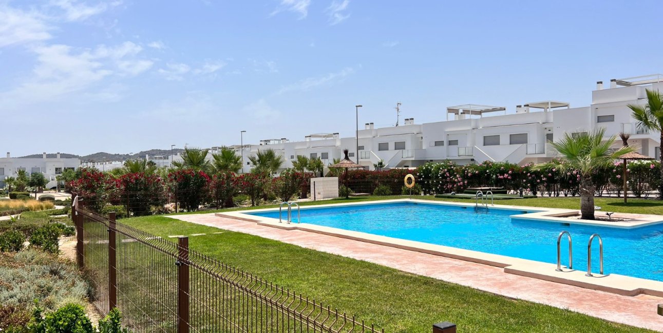 Resale - Apartment / flat -
Los Montesinos - Entre Naranjos / Vistabella Golf