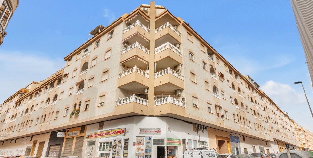 Resale - Penthouse -
Torrevieja - Estacion de autobuses