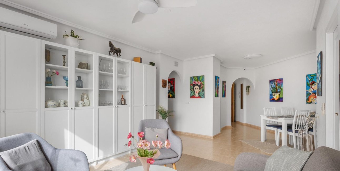 Resale - Penthouse -
Torrevieja - Estacion de autobuses