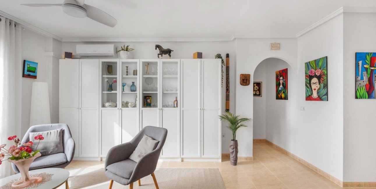 Resale - Penthouse -
Torrevieja - Estacion de autobuses